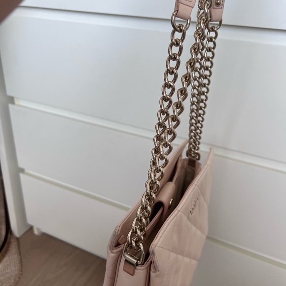 Kate Spade Blush Pink Quilted Gold Chain Crossbody Handbag - Picture 8 of 16